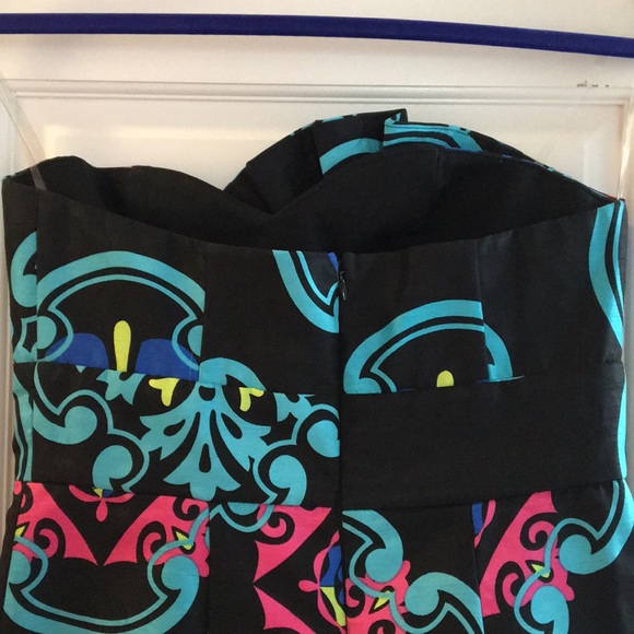 Rubber Ducky Mini Dress. Fun Design!! - Picture 5 of 6